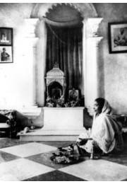 Holy Mother Sri Sarada Devi – Photo Holy Mother Sri Sarada Devi – Photo