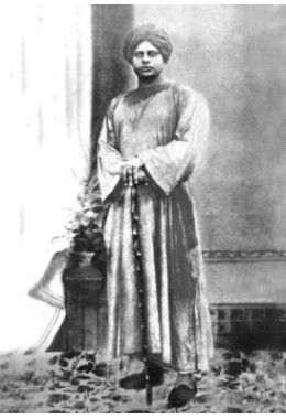 			Swami Niranjanananda 001